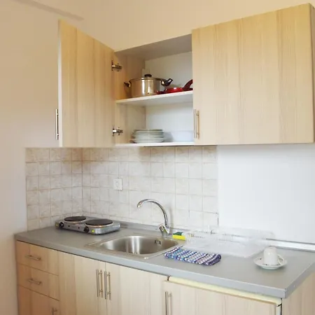 Elthea - Apartmanhotel