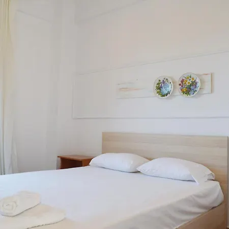 Elthea - Apartmanhotel Áfitosz