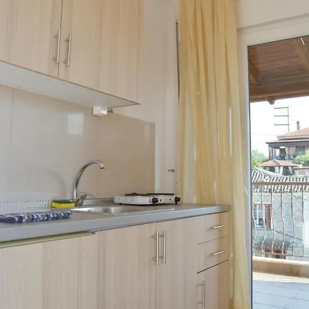 Elthea - Aparthotel Afytos